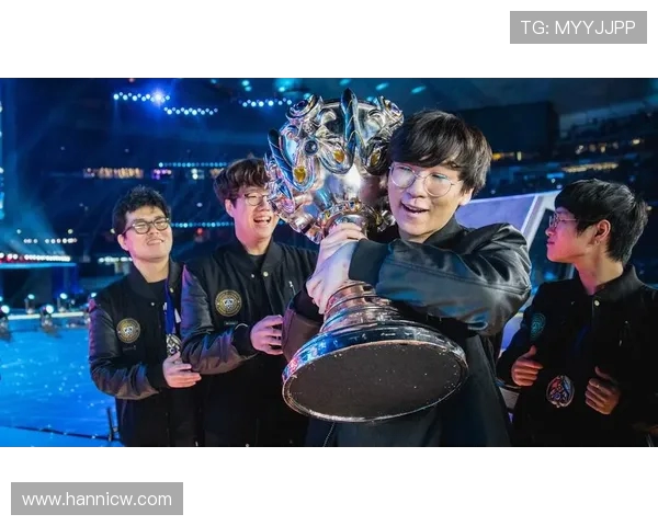 RulerADC：从电竞新星到顶尖ADC选手的成长之路与未来展望