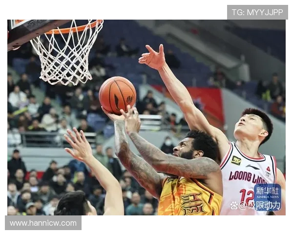 聚焦篮球运动员成长历程与赛场风采全景解读新视角洞察趋势展望篇