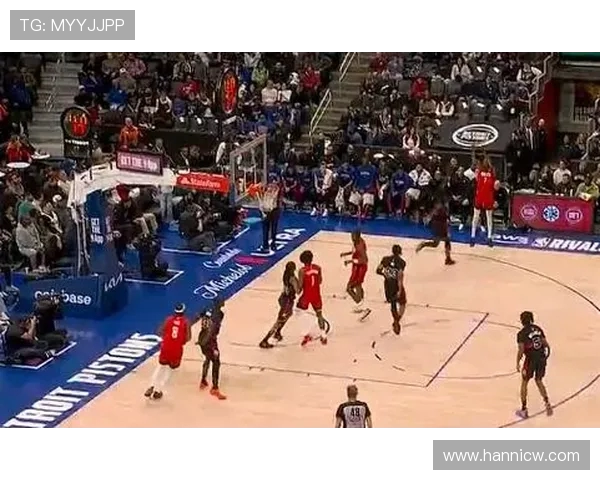 2003年NBA经典对决火箭队与活塞队的激烈碰撞回顾与分析