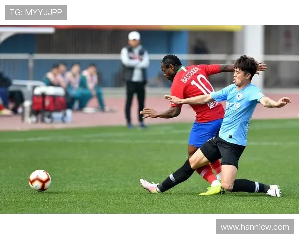 2017年中国足球队与荷兰队精彩对决回顾与分析