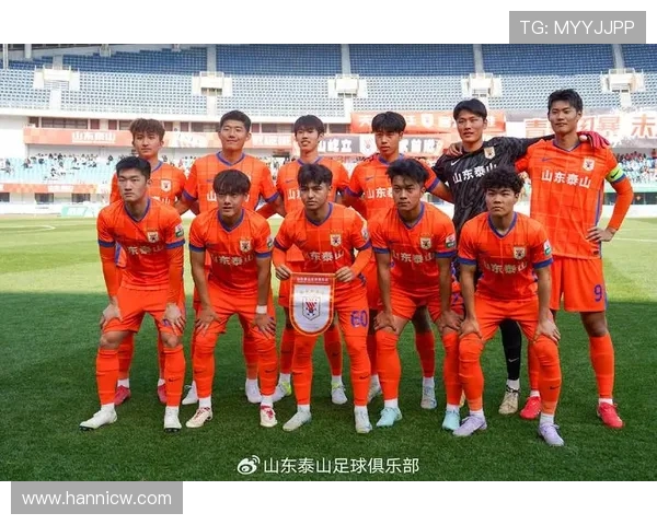 山东队对阵深圳队足球直播精彩瞬间全记录